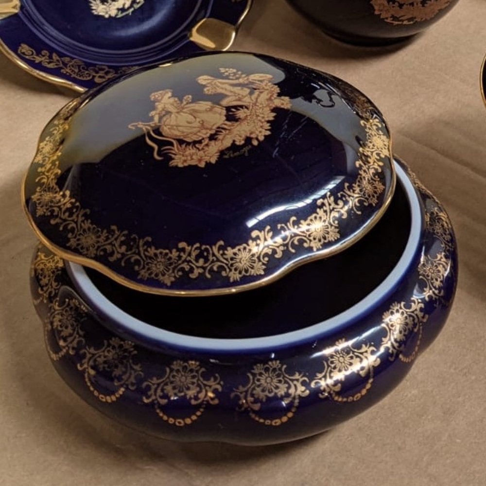 Large Royal Limoge Castel France, 22K Gold Trinket, Round - Cobalt Blue